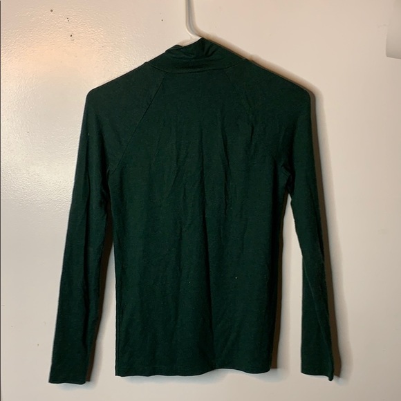 Green Bow top - Picture 5 of 5